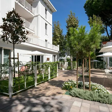 Elegance Riccione-3